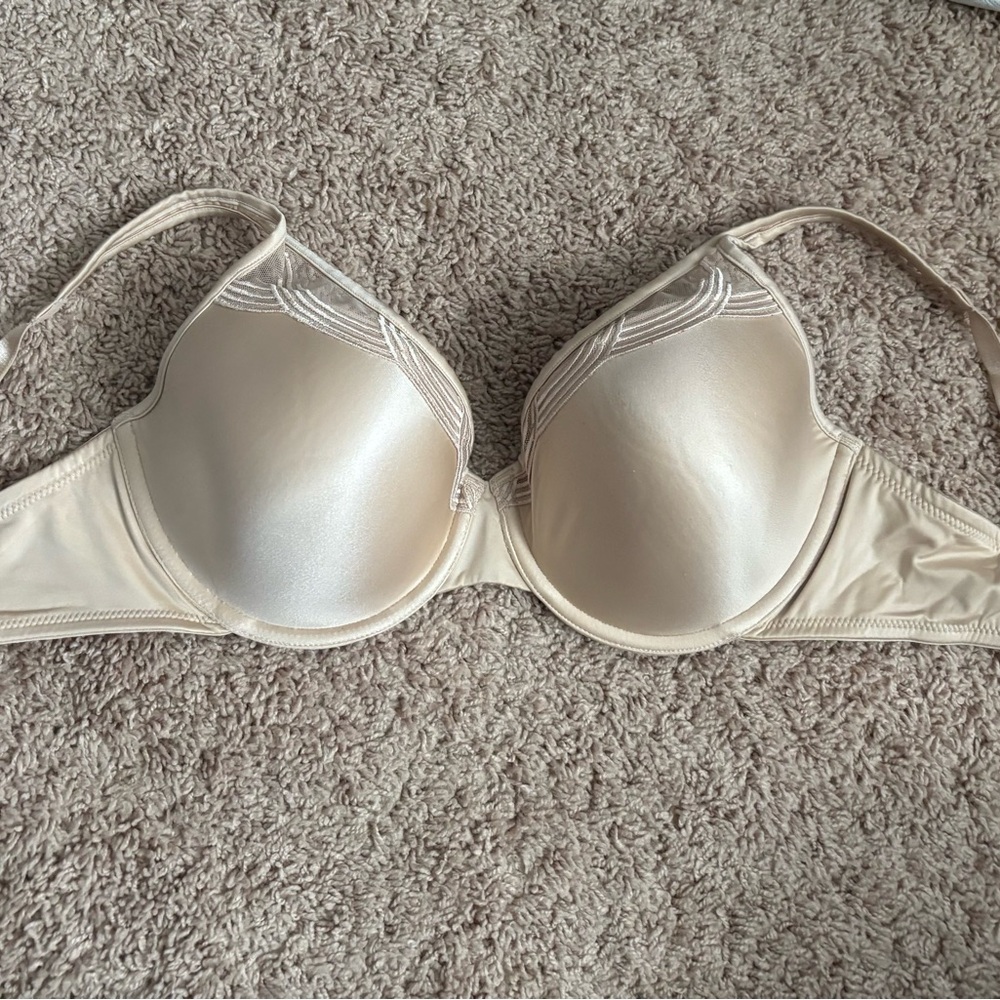 Wacoal Cream Underwire Bra